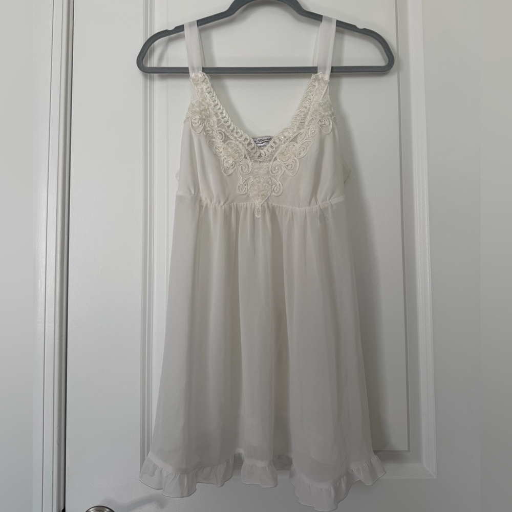 Linea Donatella Cream Lace Chemise